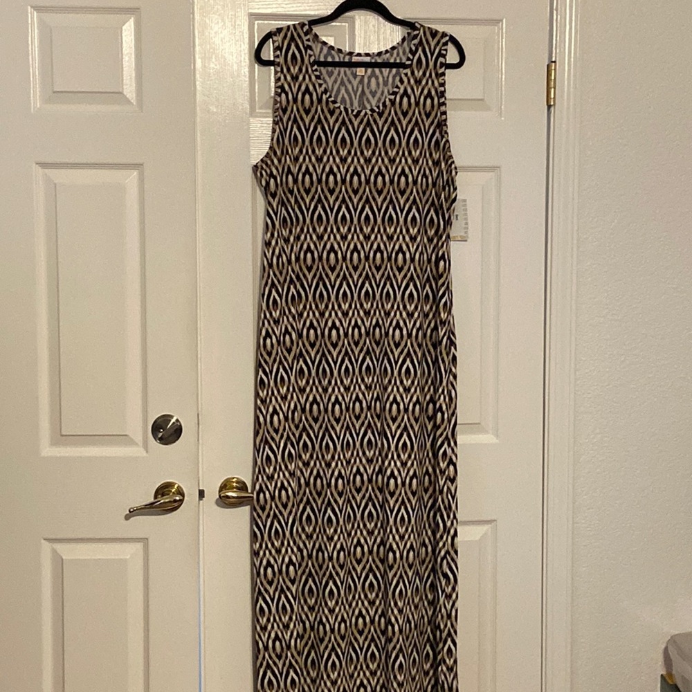 Lularoe sleeveless Dani maxi dress.  Size 3xl and NWT